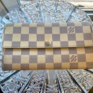 ❌SOLD❌ LOUIS VUITTON LONG WALLET